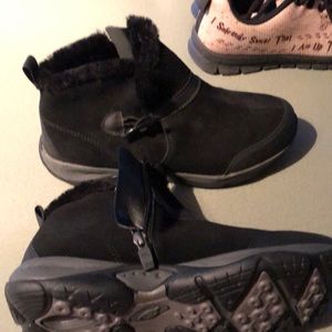 Like new boots. Easy Spirit